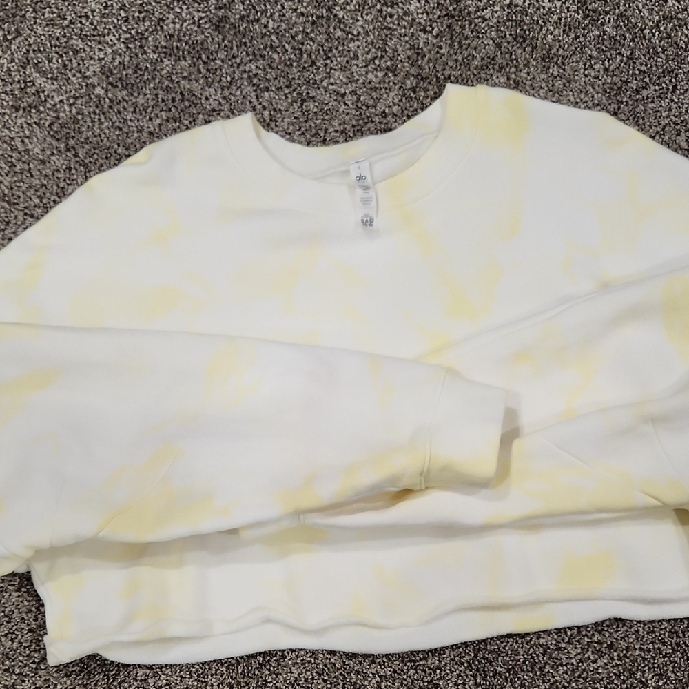 ALO Yoga Cream and Yellow Crop Top - Picture 6 of 6